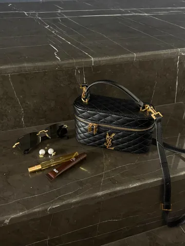 Saint Laurent Gaby Vanity Leather Shoulder Bag Black (Текстурна шкіра)
